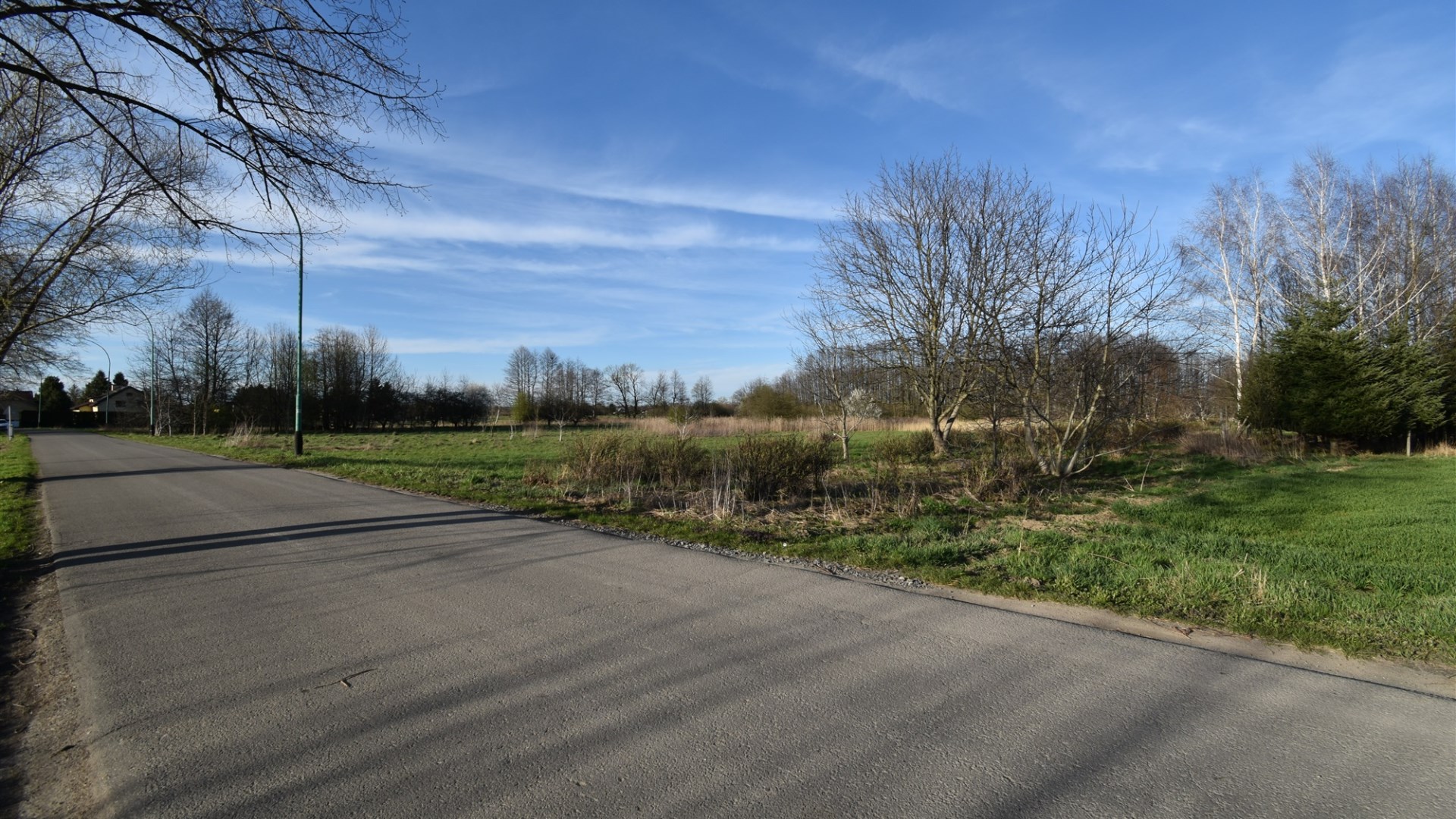 Działka na sprzedaż