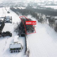 Działka na sprzedaż