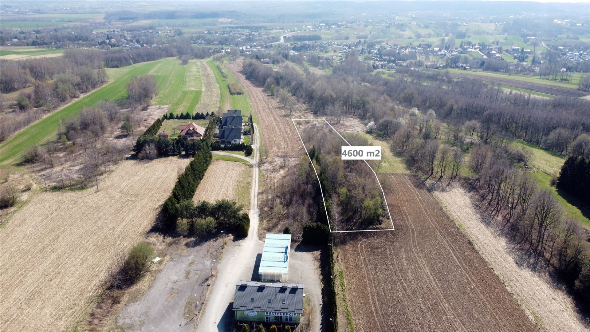 Działka na sprzedaż