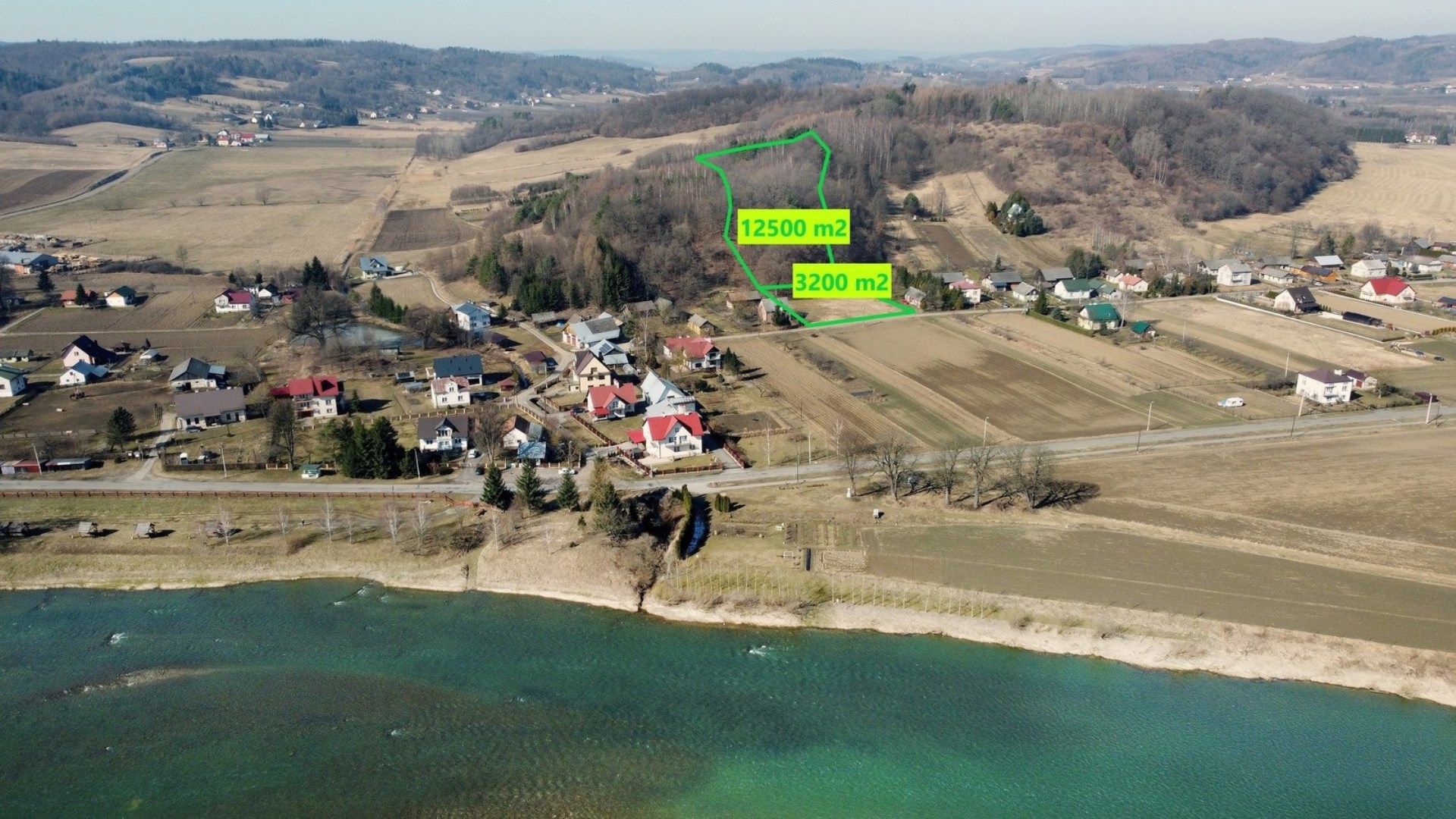 Działka na sprzedaż